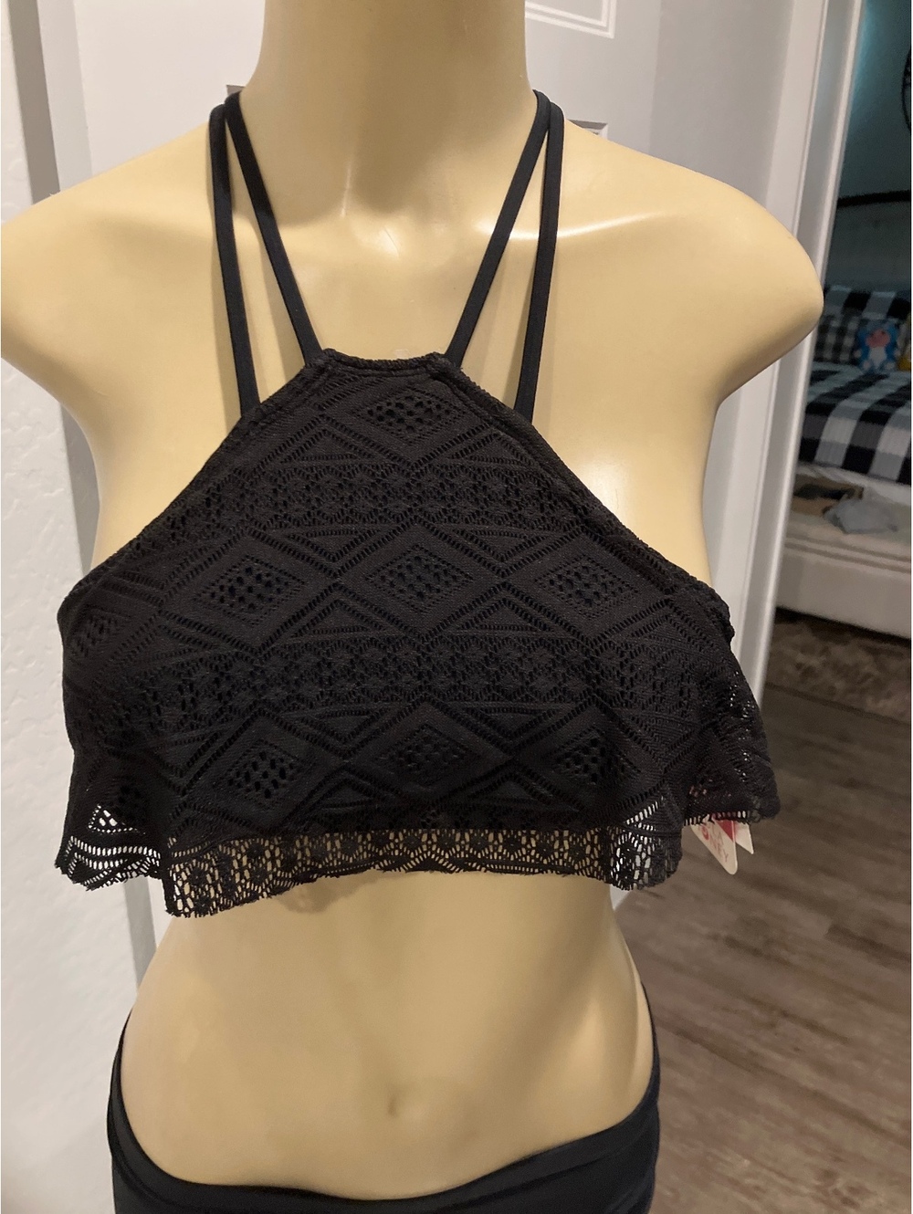 NWT Hula Honey Black Lace Strappy Bikini Top, Size Small